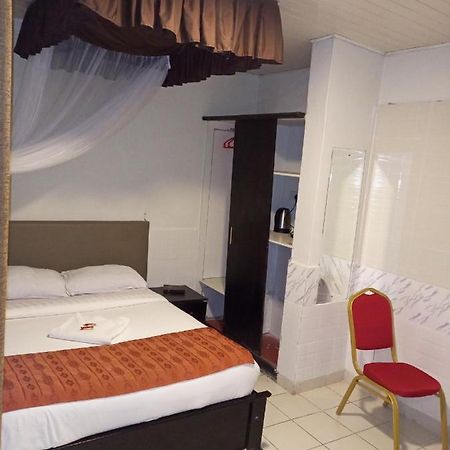 Beach View Hotel - Kisumu Eksteriør bilde